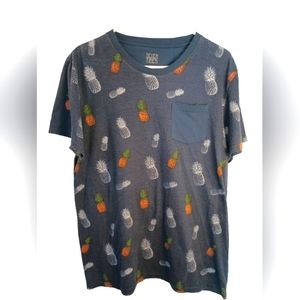 Seven Tides Shirt, Men's Large, T-Shirt, Blue Pineapple Casual Cotton Tee Shirt